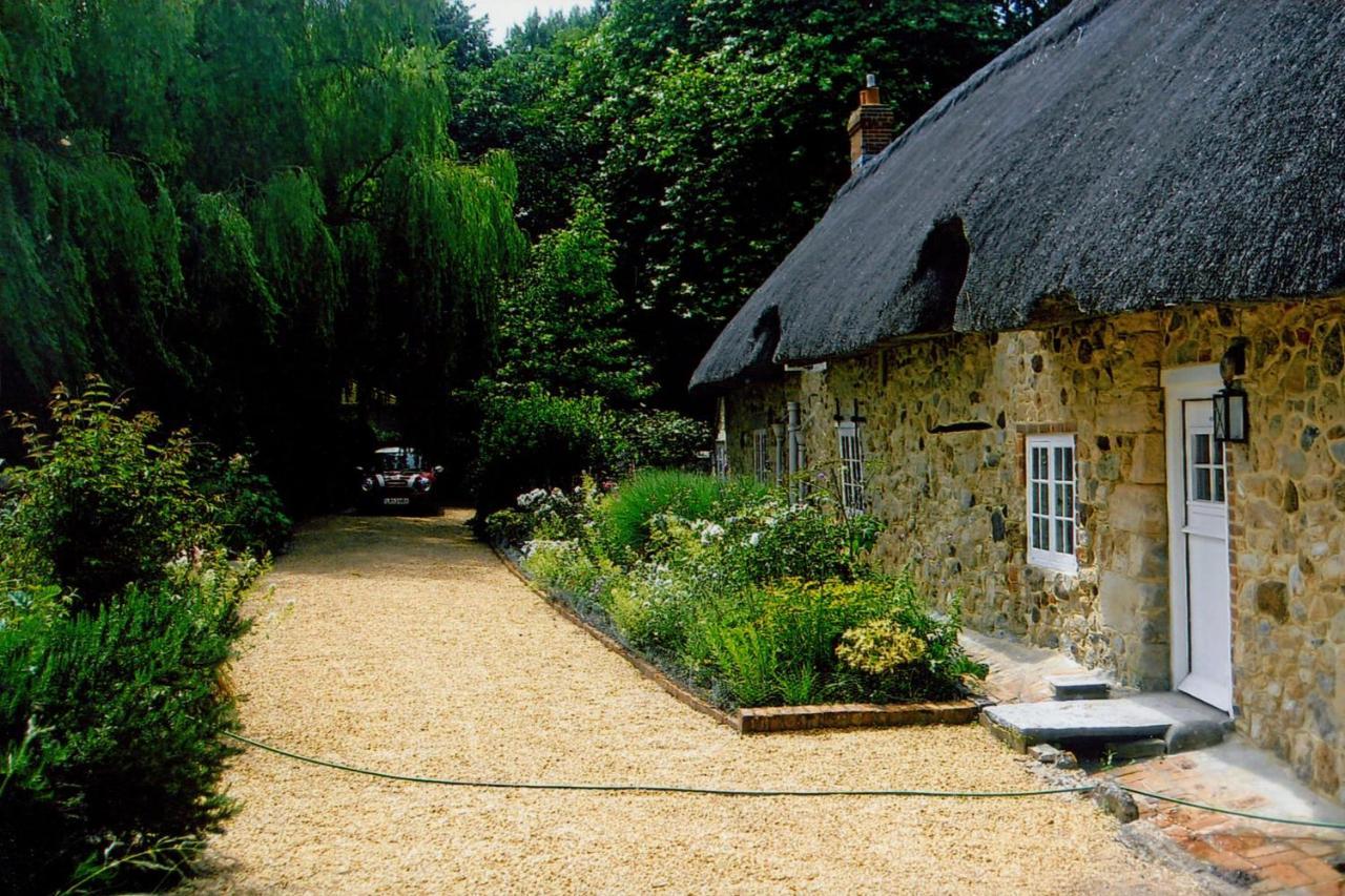 פרשווטר Afton Thatch: Beautiful Thatched Family Cottage מראה חיצוני תמונה
